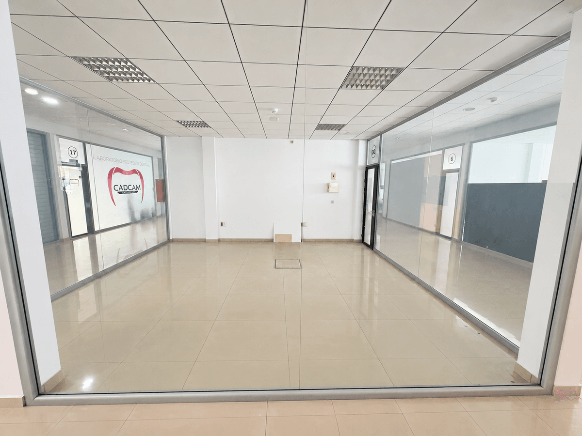 Oficina en Venta en Avenida Espartinas - 13
