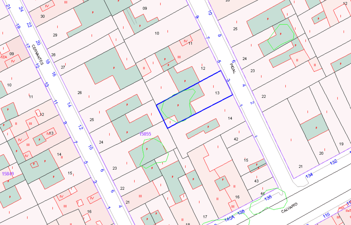 Terreno residencial en Venta en Calle Menéndez Pidal - 14