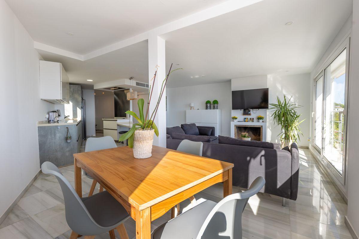 Chalet adosado en Venta en Calle Jose Luis Grasset - 18