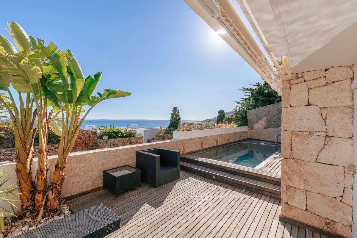 Chalet adosado en Venta en Calle Jose Luis Grasset - 1