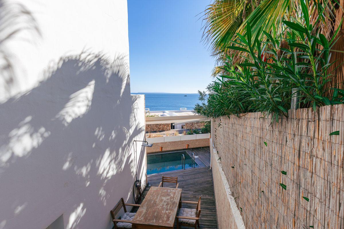 Chalet adosado en Venta en Calle Jose Luis Grasset - 6