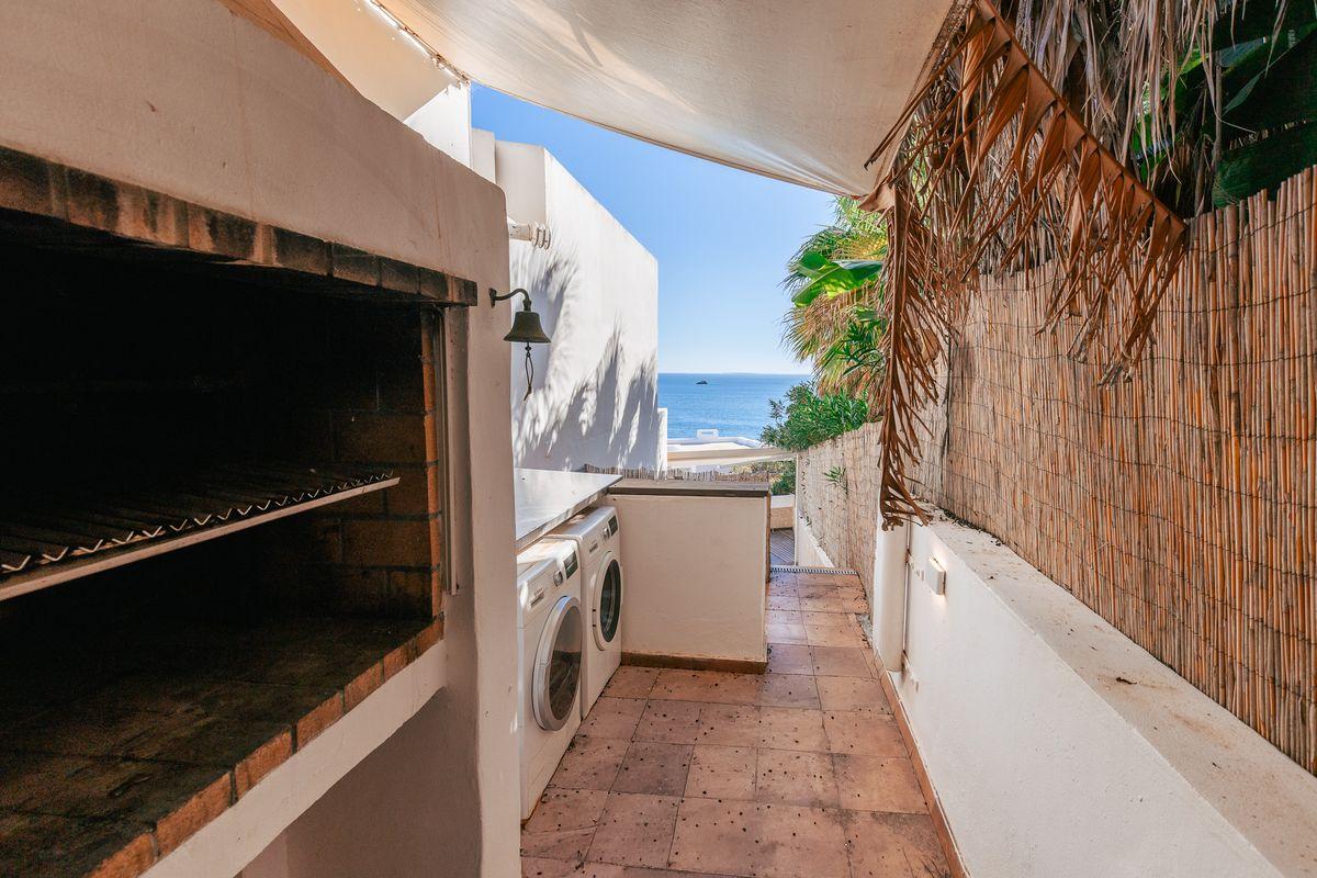 Chalet adosado en Venta en Calle Jose Luis Grasset - 9