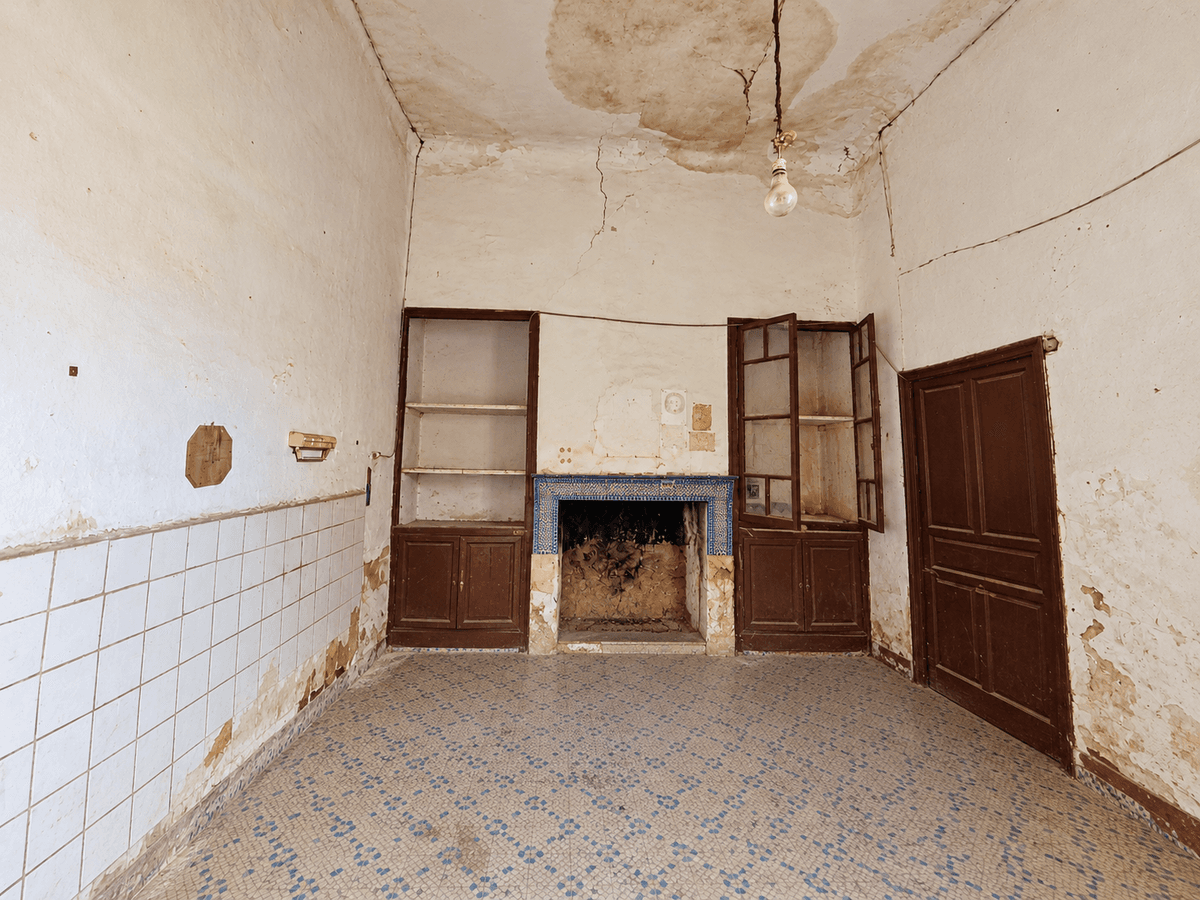 Terreno residencial en Venta en Calle Menéndez Pidal - 8