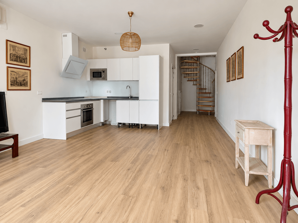 Piso en Venta en Calle San Juan de Letrán - 3