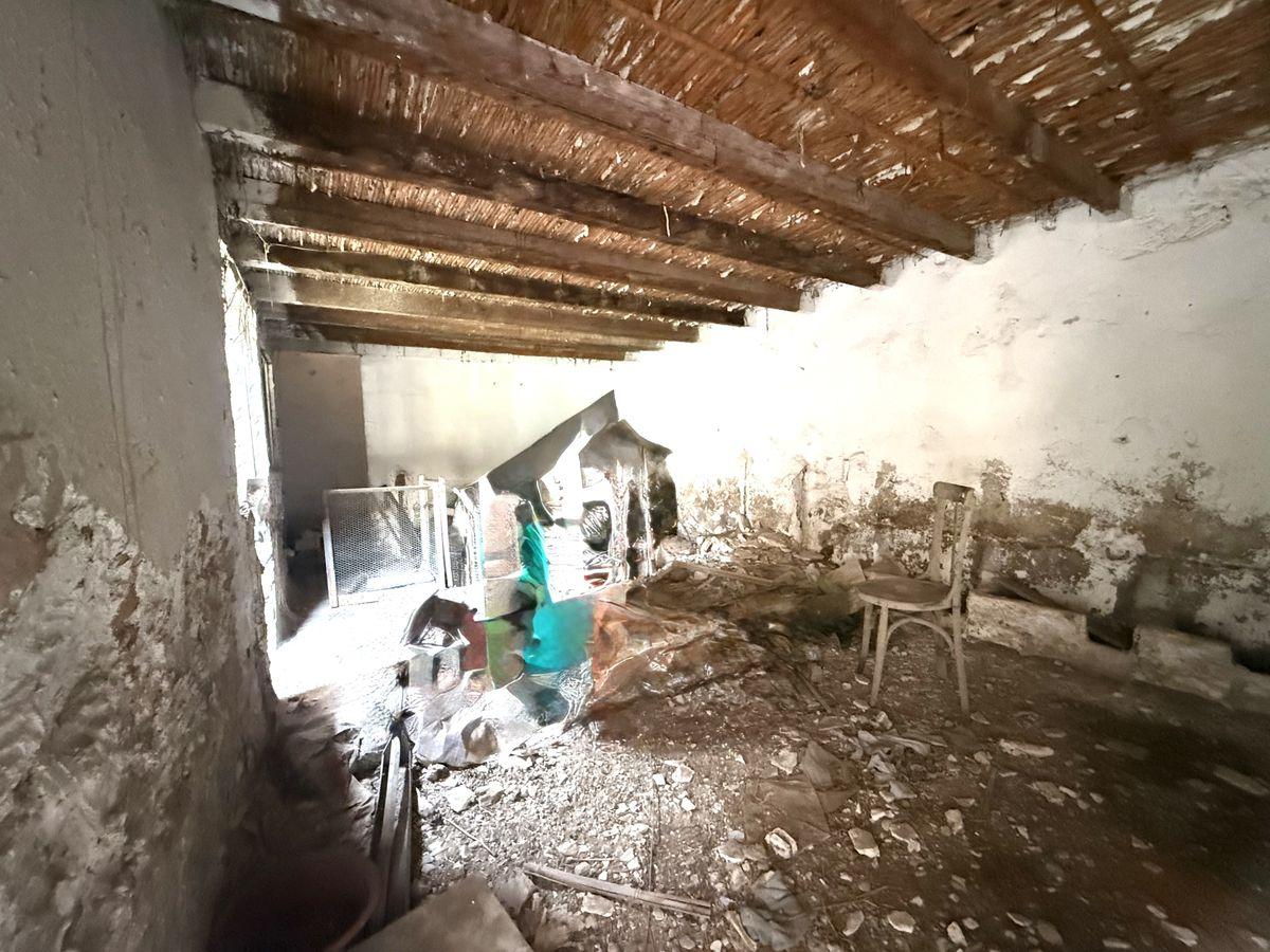 Terreno residencial en Venta en Calle Menéndez Pidal - 24