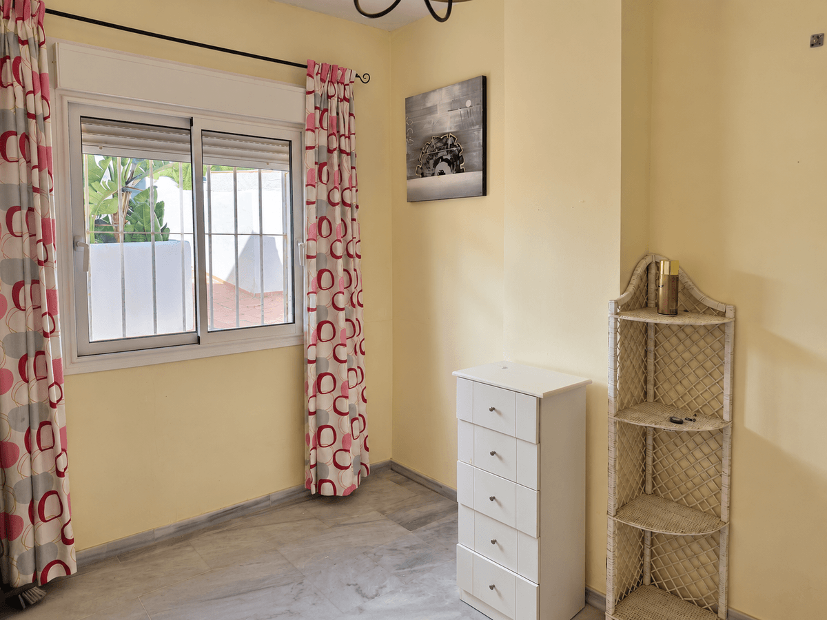 Piso en Venta en Calle Villa Borghese - 9