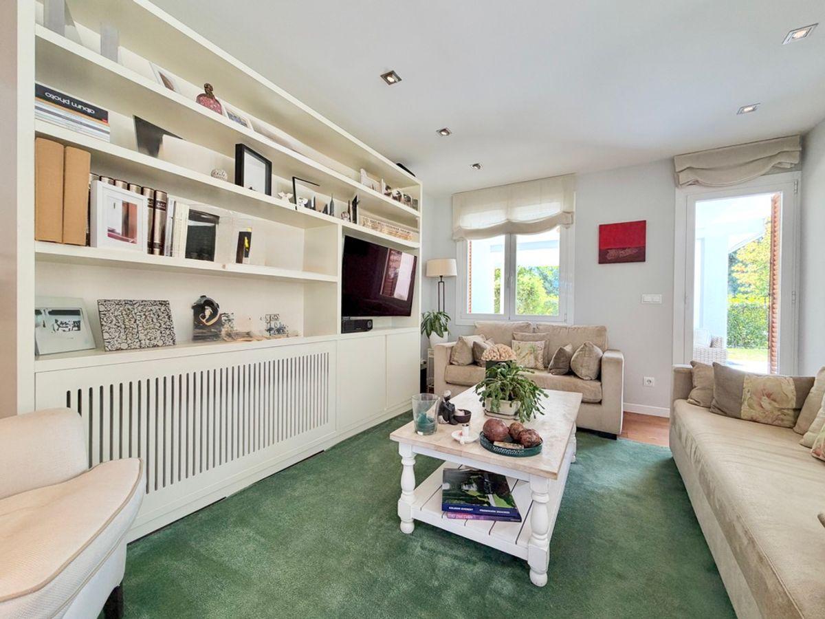Chalet en Venta en Avenida de Marsil - 9