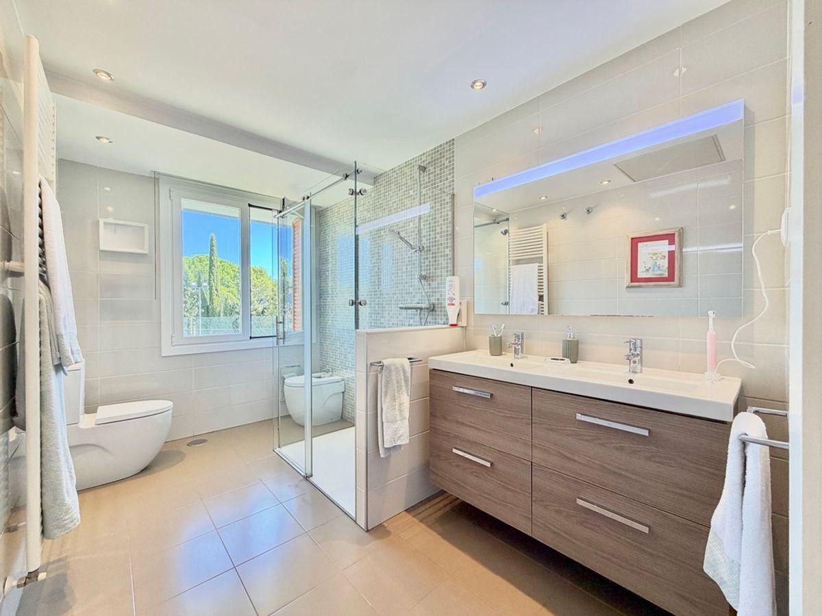 Chalet en Venta en Avenida de Marsil - 36