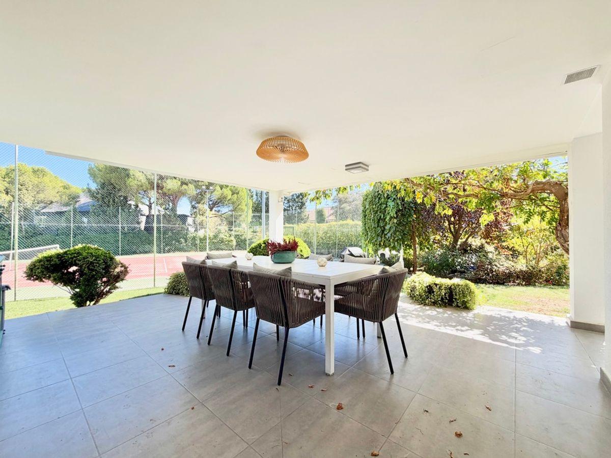 Chalet en Venta en Avenida de Marsil - 17