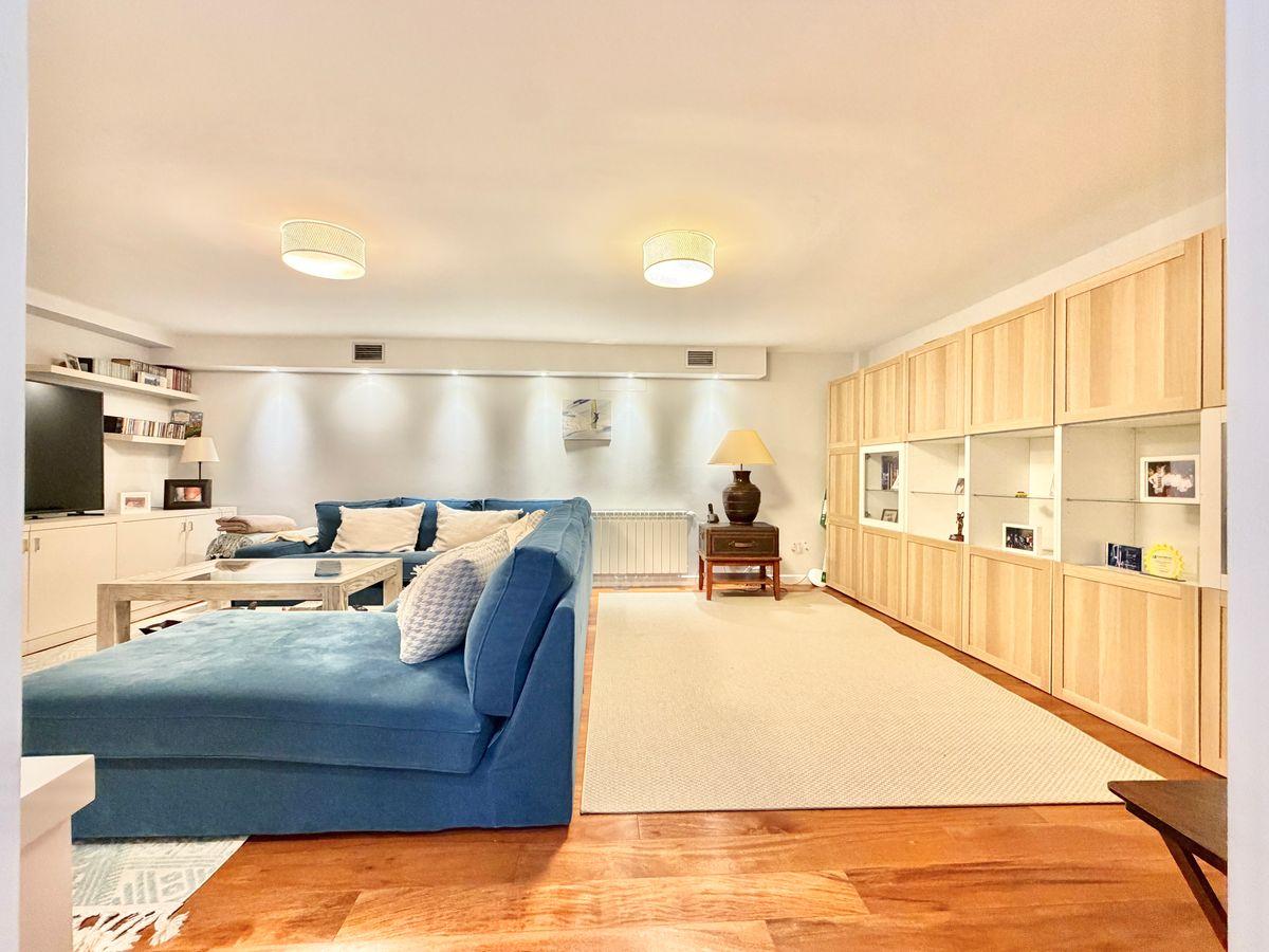 Chalet en Venta en Avenida de Marsil - 38