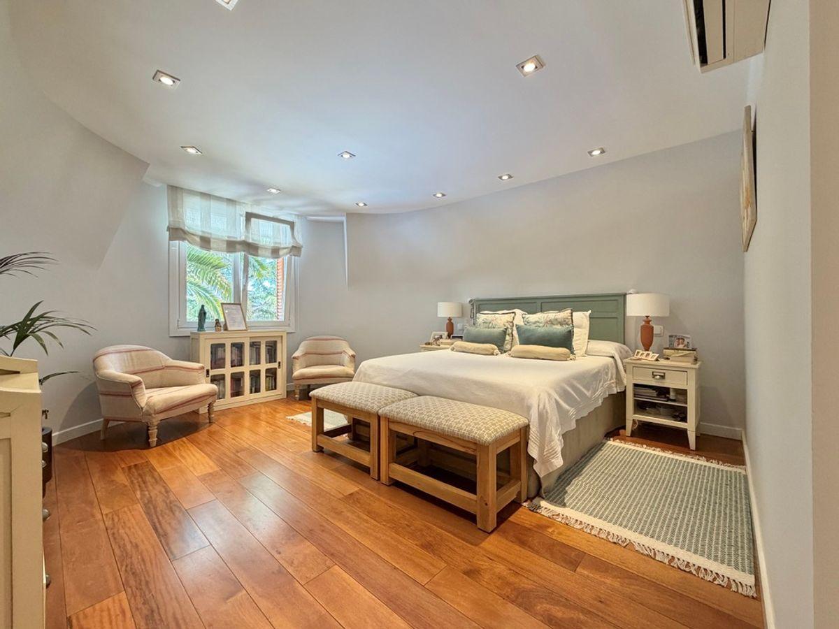 Chalet en Venta en Avenida de Marsil - 22