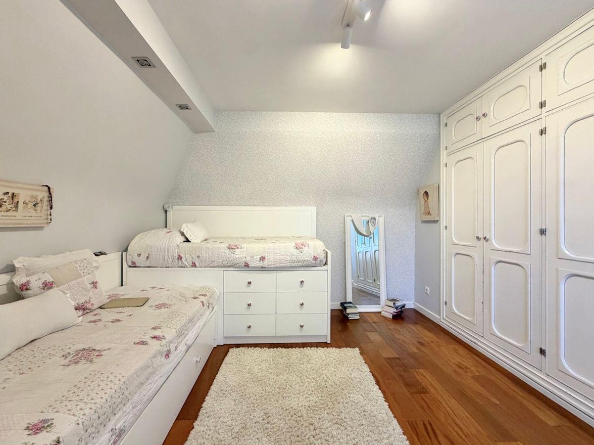 Chalet en Venta en Avenida de Marsil - 89