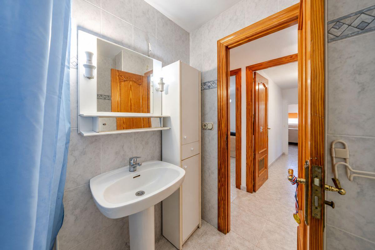 Piso en Venta - Calle del Caballero Rejoneador Ginés Cartagena - 12