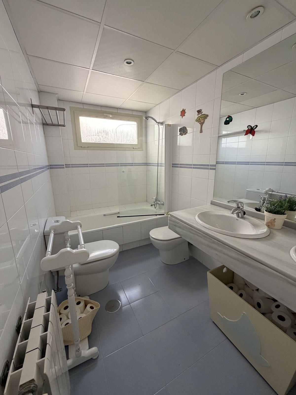 Piso en Venta en Calle de Yécora - 24