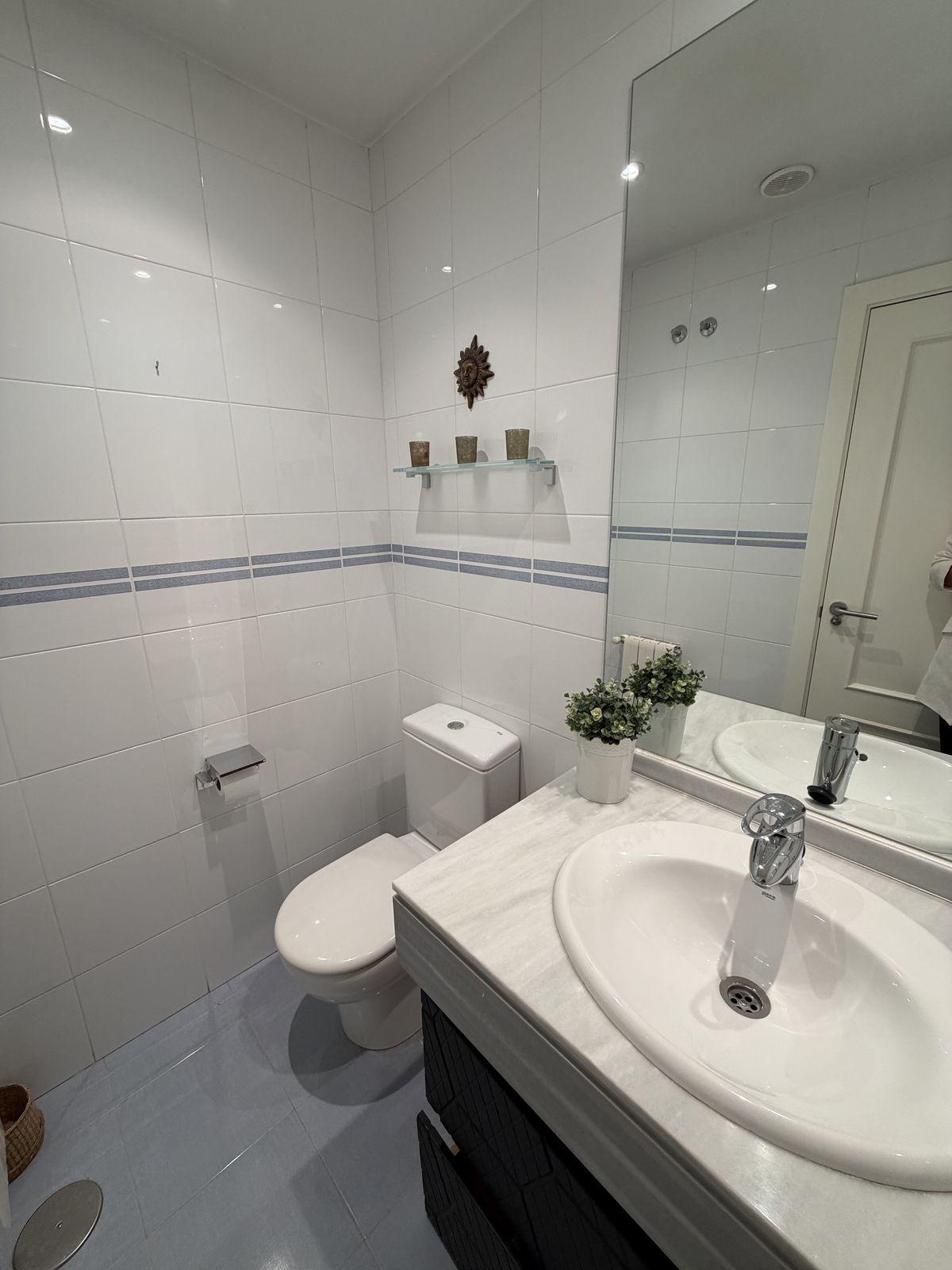 Piso en Venta en Calle de Yécora - 26