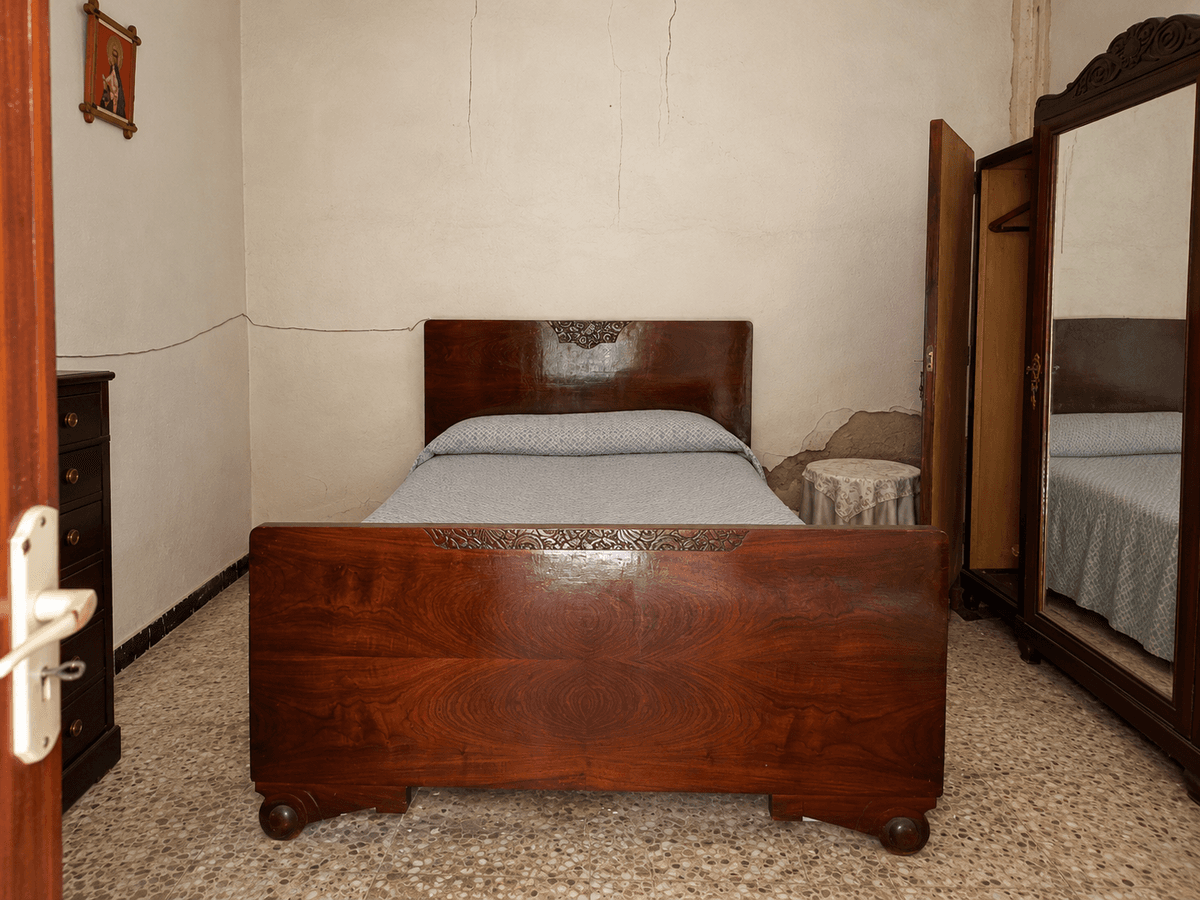 Chalet Pareado en Venta en Calle Virgen del Rosario - 10