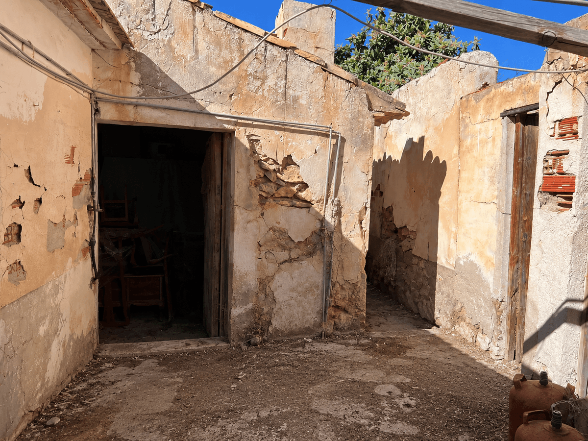 Chalet Pareado en Venta en Calle Virgen del Rosario - 16