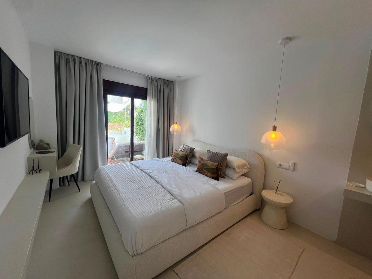 Piso en Venta en Calle Califa Nva Andalucía - 8