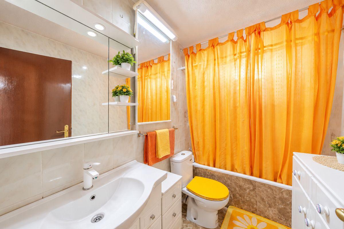 Piso en Venta en Calle Geógrafo Rey Pastor - 8