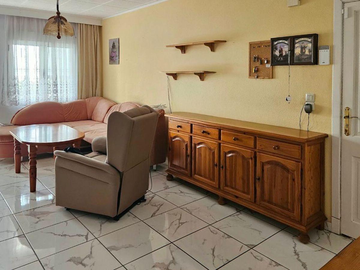 Chalet adosado en Alquiler en Calle Antonio Rodriguez Parodi - 4