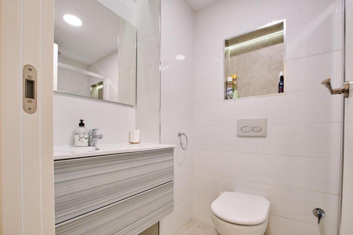 Piso en Venta en Calle Jai Alai - 8