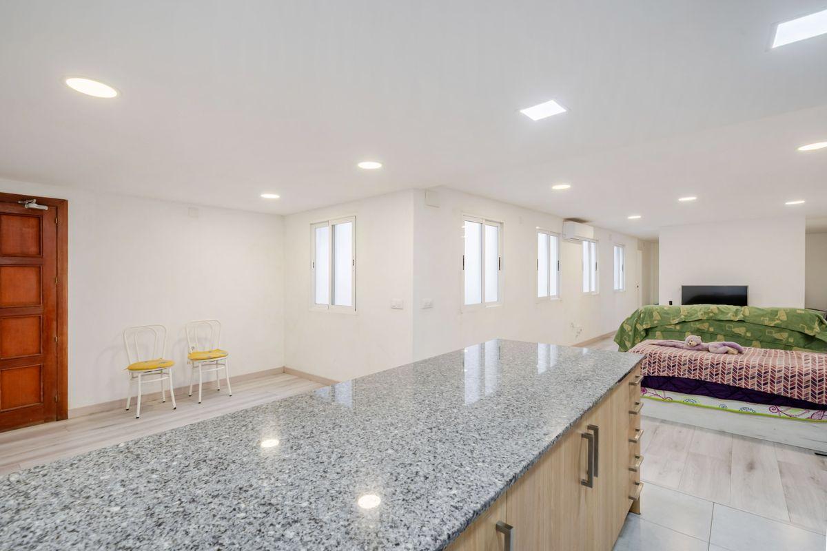 Piso en Venta en Carrer de Salelles - 16