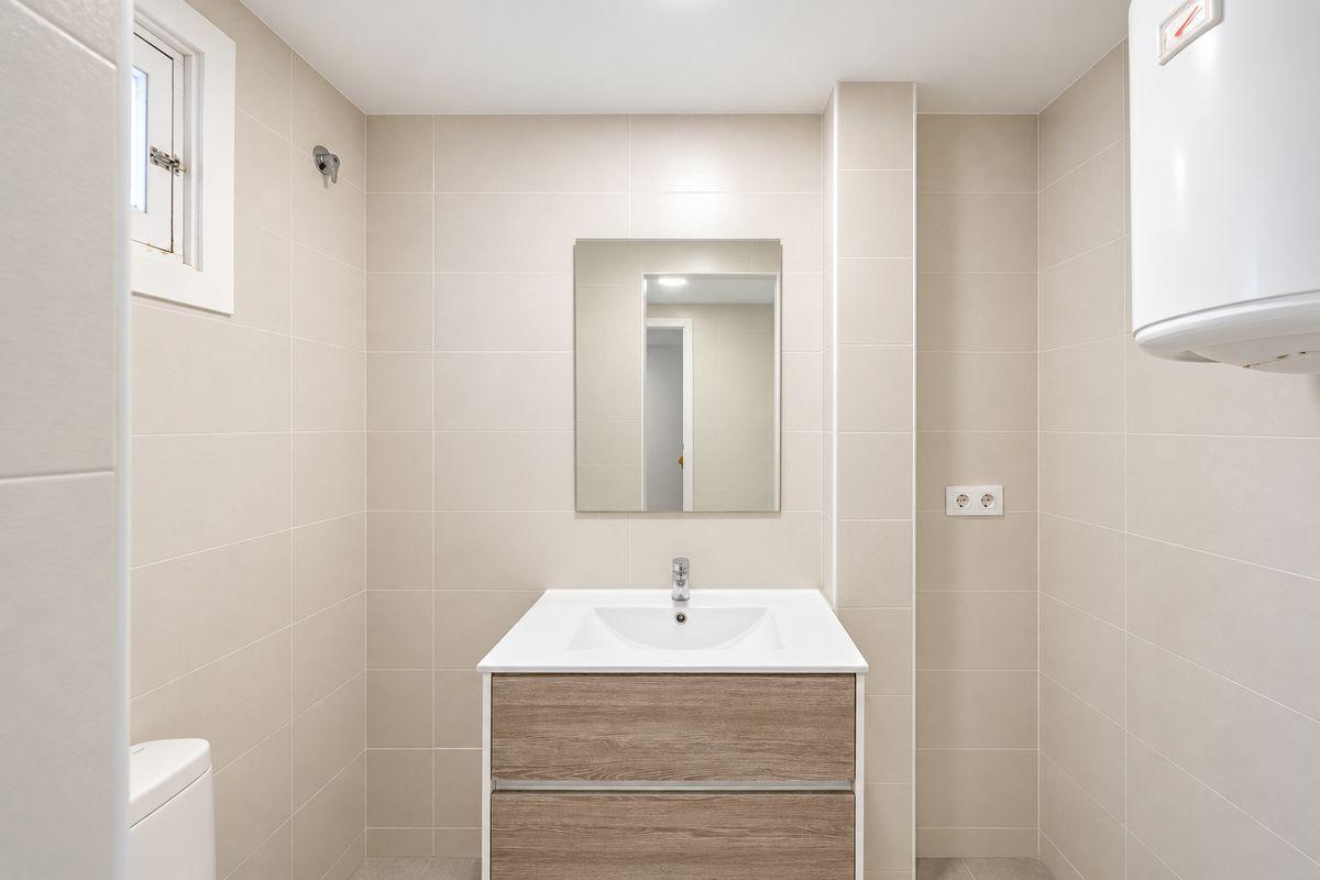 Piso en Venta en Carrer de Salelles - 30