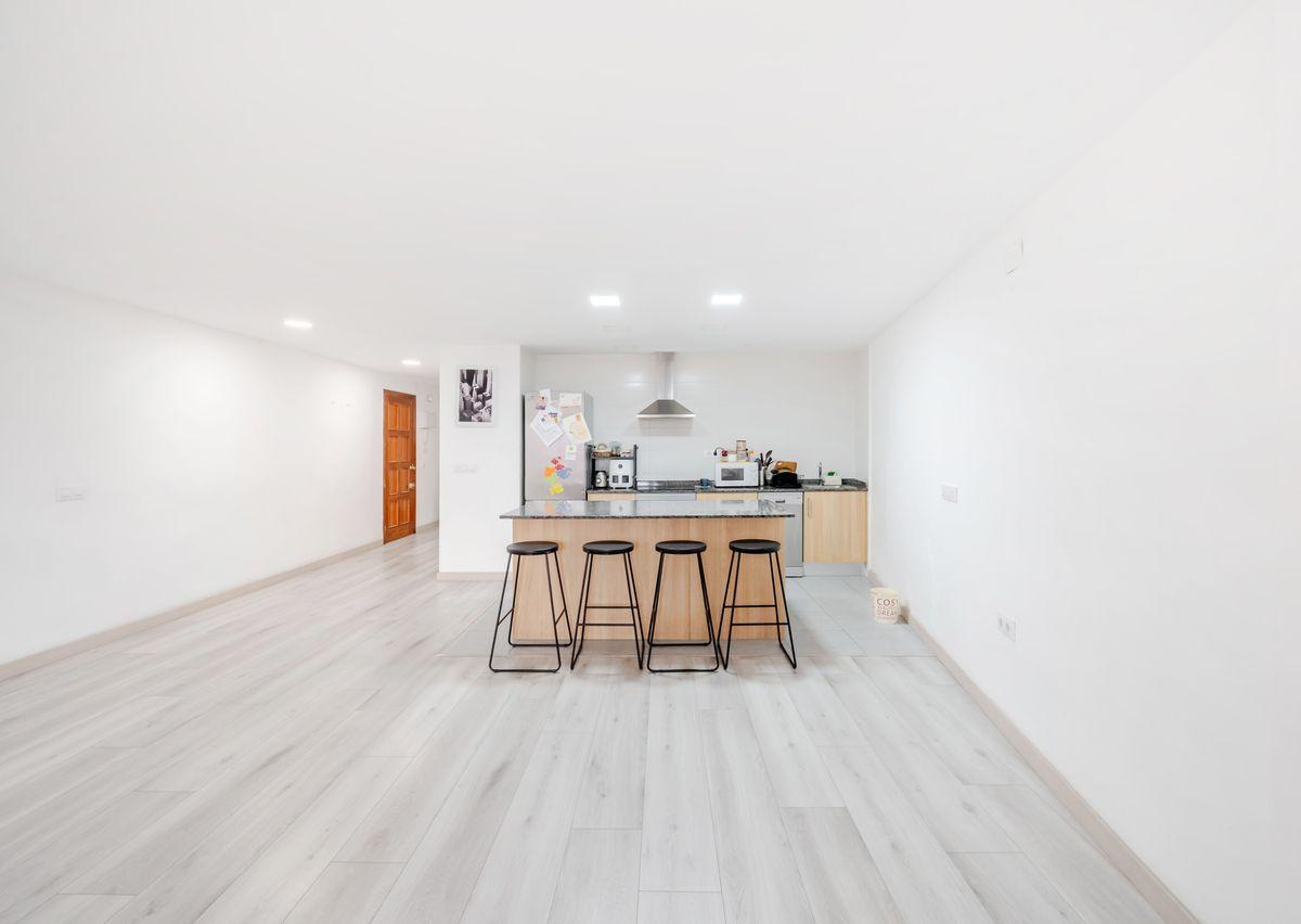 Piso en Venta en Carrer de Salelles - 10