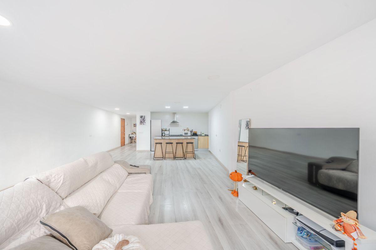 Piso en Venta en Carrer de Salelles - 3