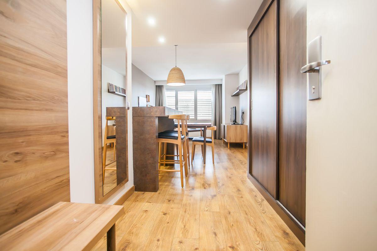 Estudio en Venta en Calle de Orense - 18