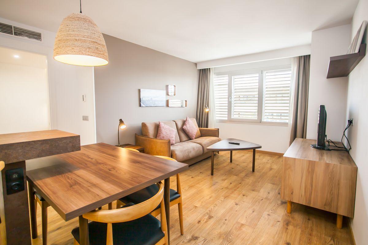 Estudio en Venta en Calle de Orense - 8