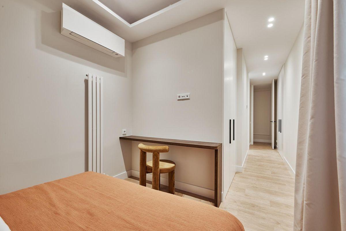 Piso en Venta en Calle Alcalá - 18