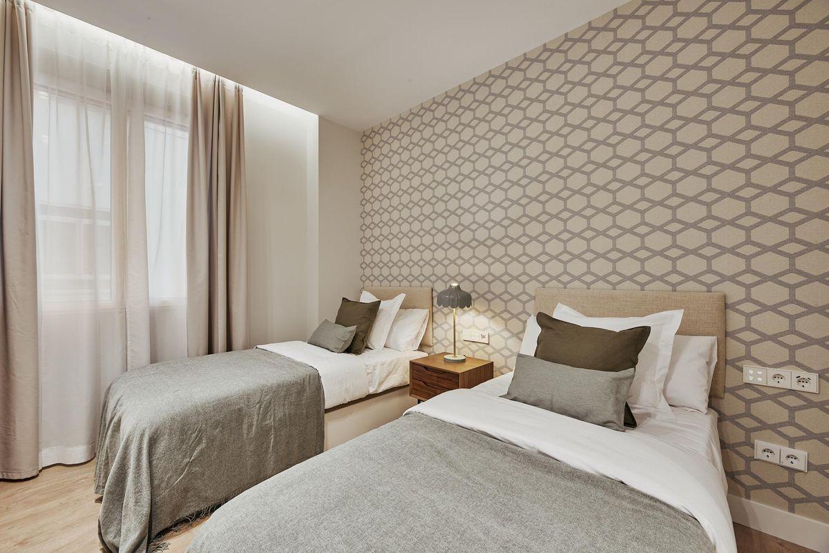 Piso en Venta en Calle Alcalá - 29