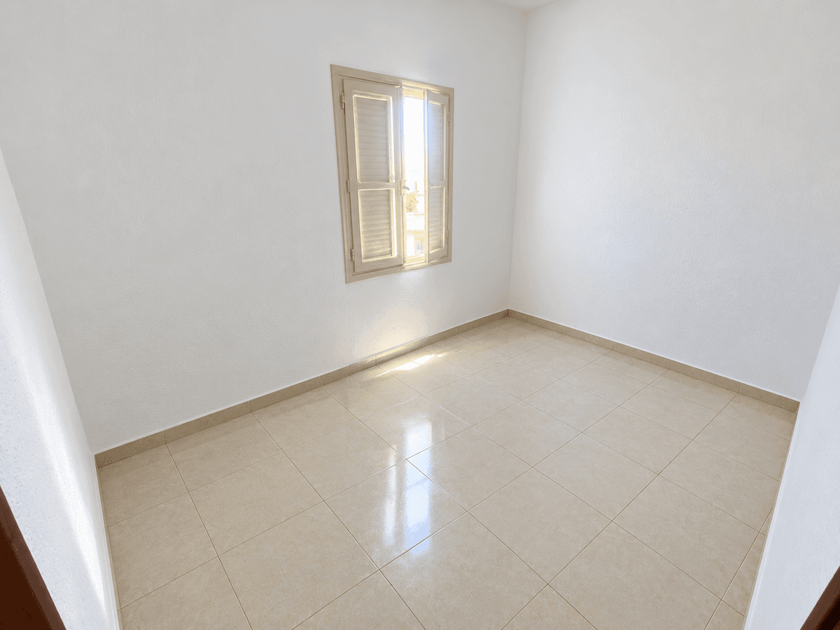 Piso en Venta en Calle Albinella - 11