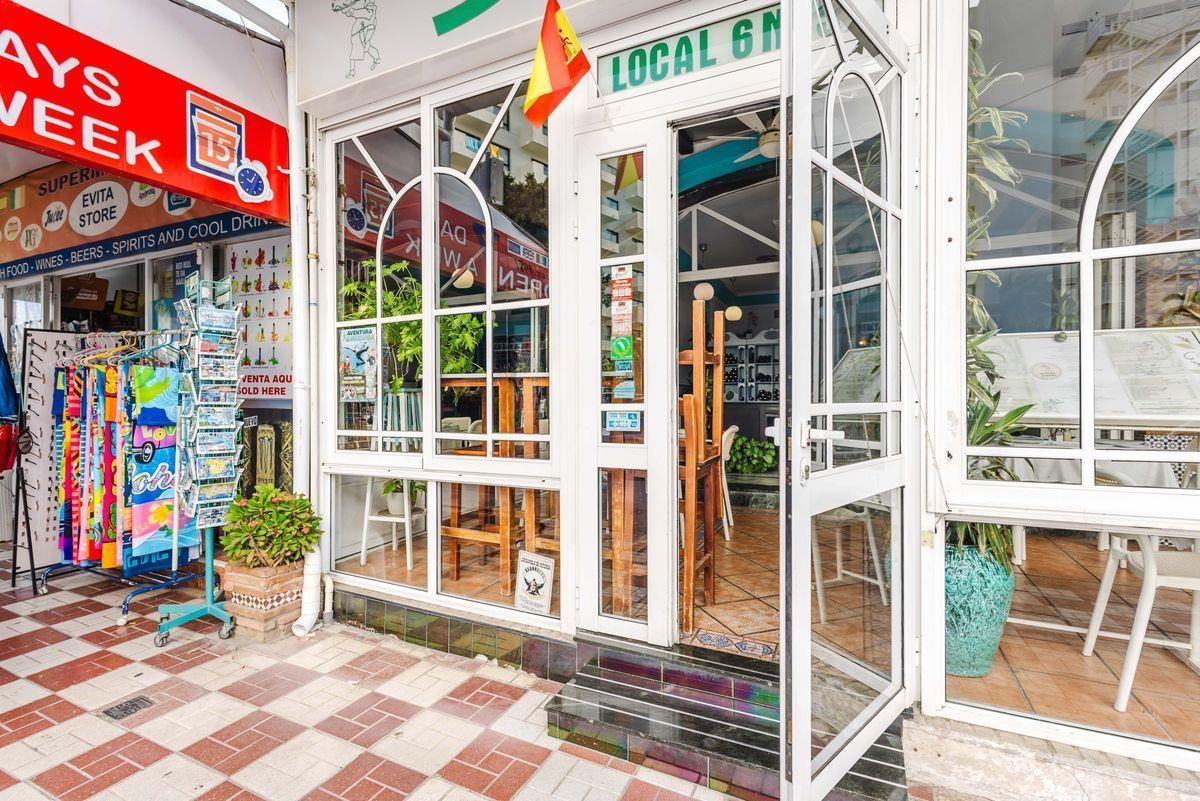 Local Comercial en Venta en Calle Salvador Allende - 36