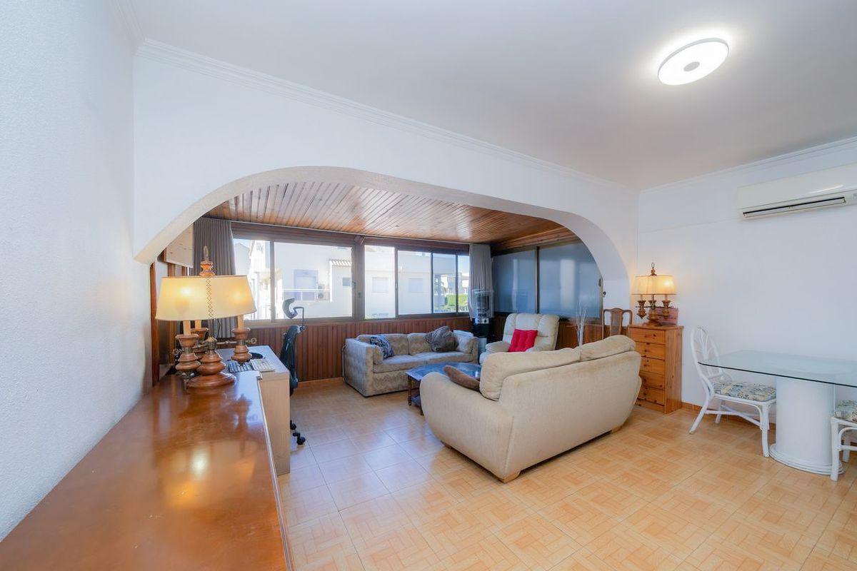 Piso en Venta en Carrer Rap - 8