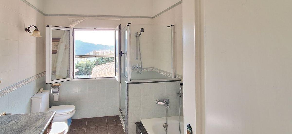 Chalet en Venta en Carrer el Xiprer - 14