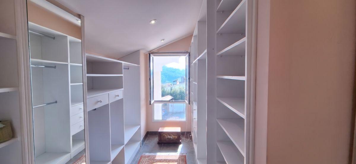 Chalet en Venta en Carrer el Xiprer - 18