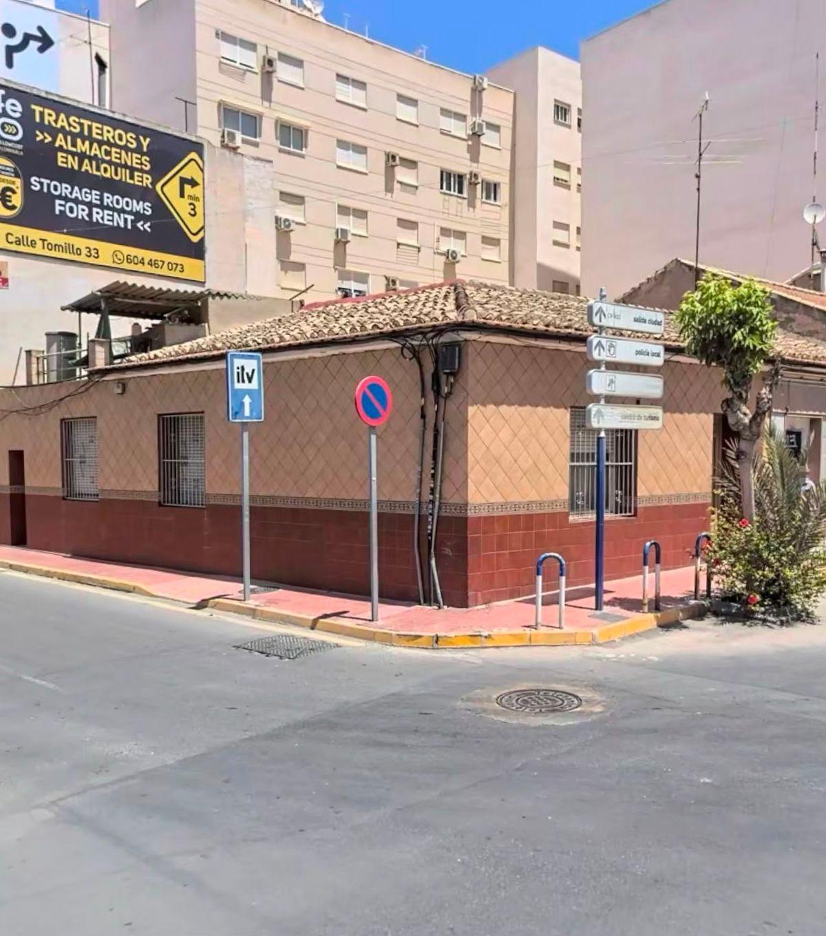 Chalet en Venta en Avenida Diego Ramírez Pastor - 16