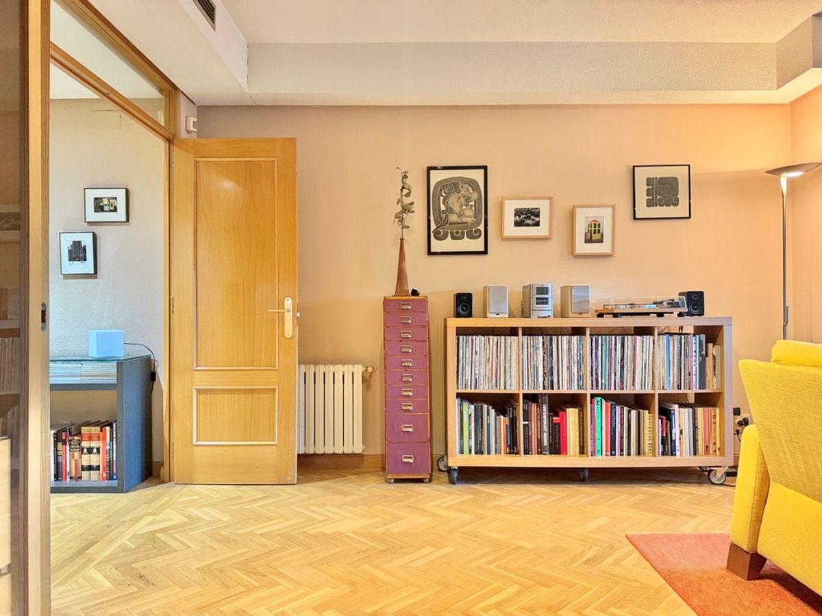 Piso en Venta en Calle Tramontana - 20