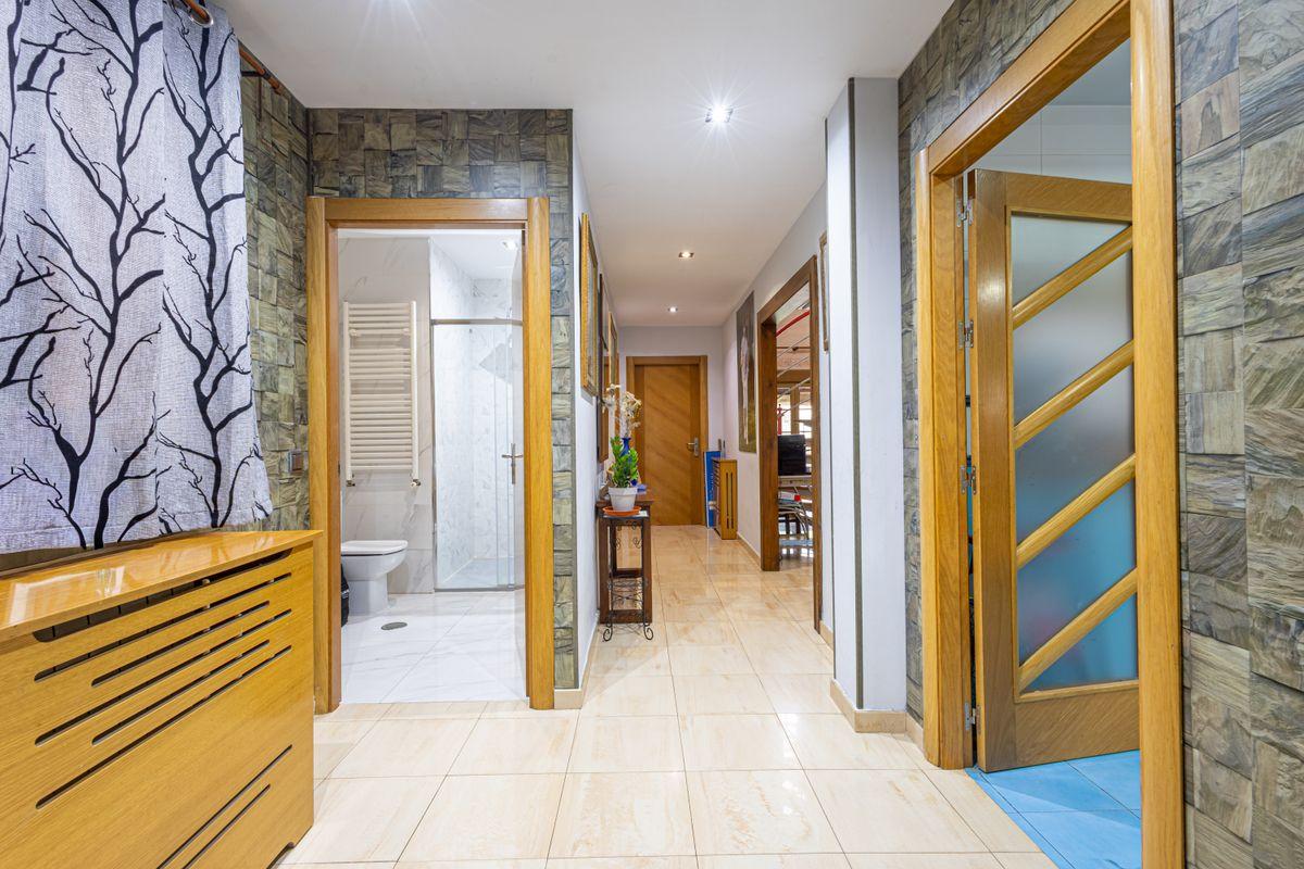 Chalet en Venta en Calle Barriada del Santo - 7