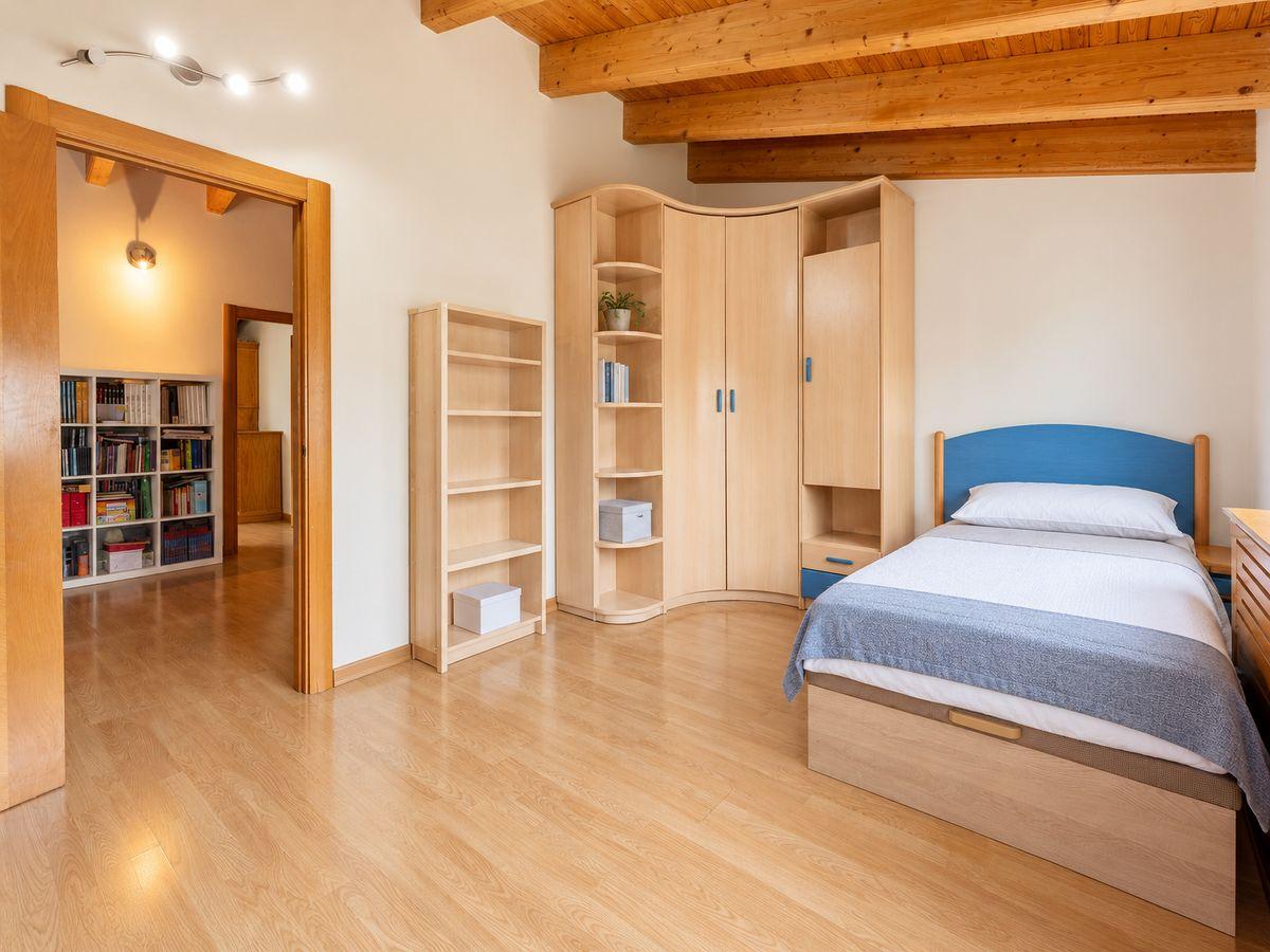 Chalet en Venta en Calle Barriada del Santo - 20