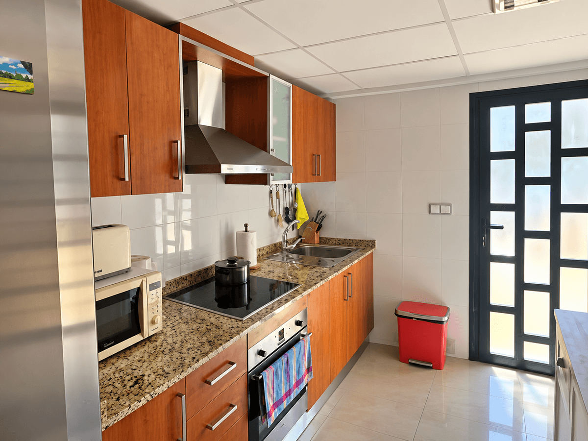 Chalet Pareado en Venta en Calle Pamplona - 6
