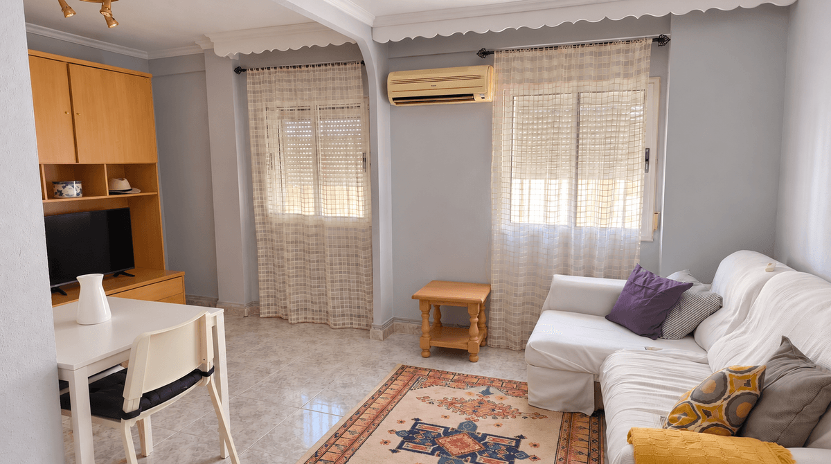 Piso en Venta en Calle Obispo Bartolomé Espejo - 6