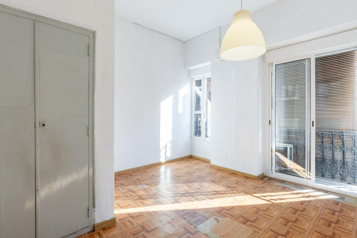 Piso en Venta en Calle Doctor Sanchís Bergón - 3