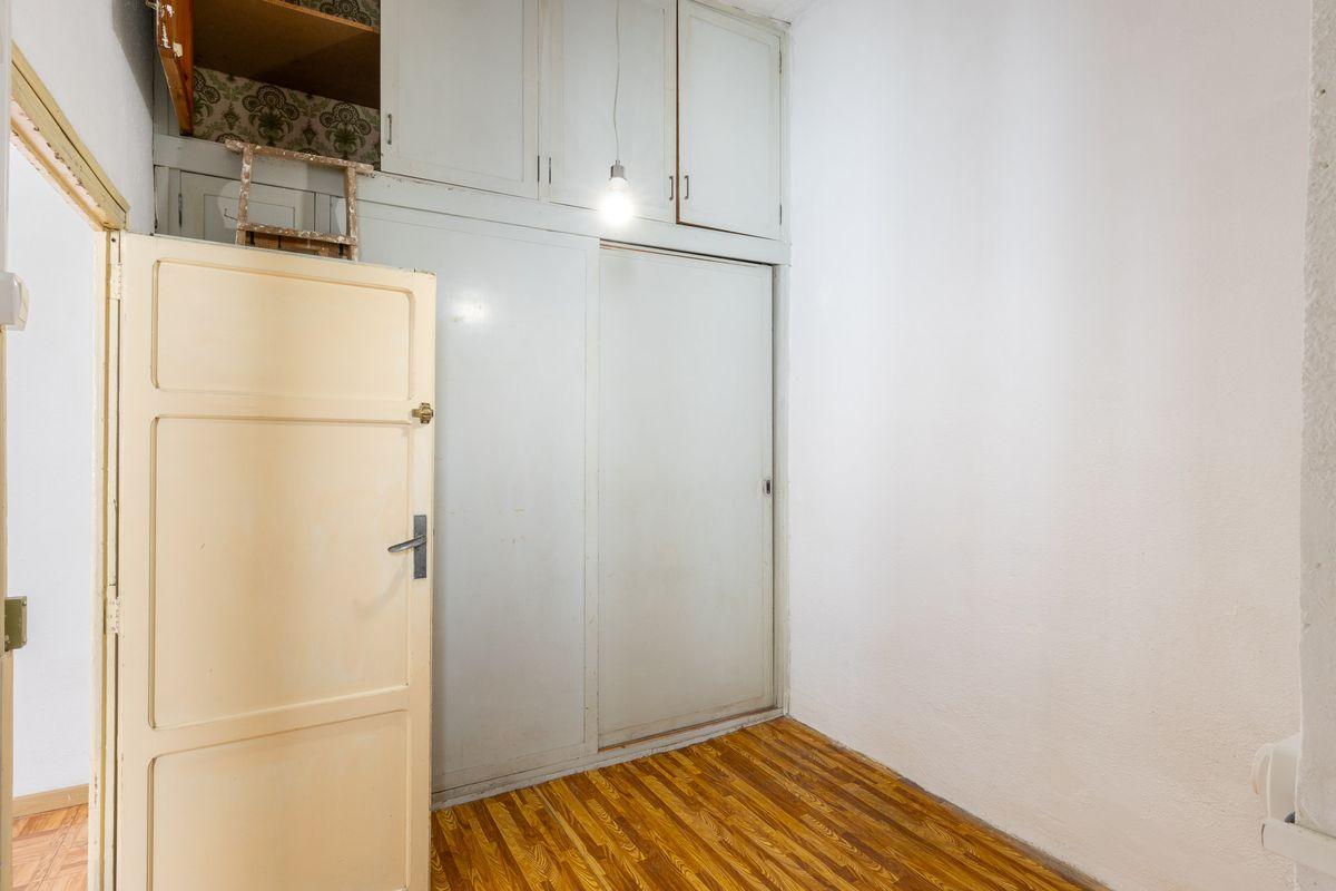 Piso en Venta en Calle Doctor Sanchís Bergón - 27