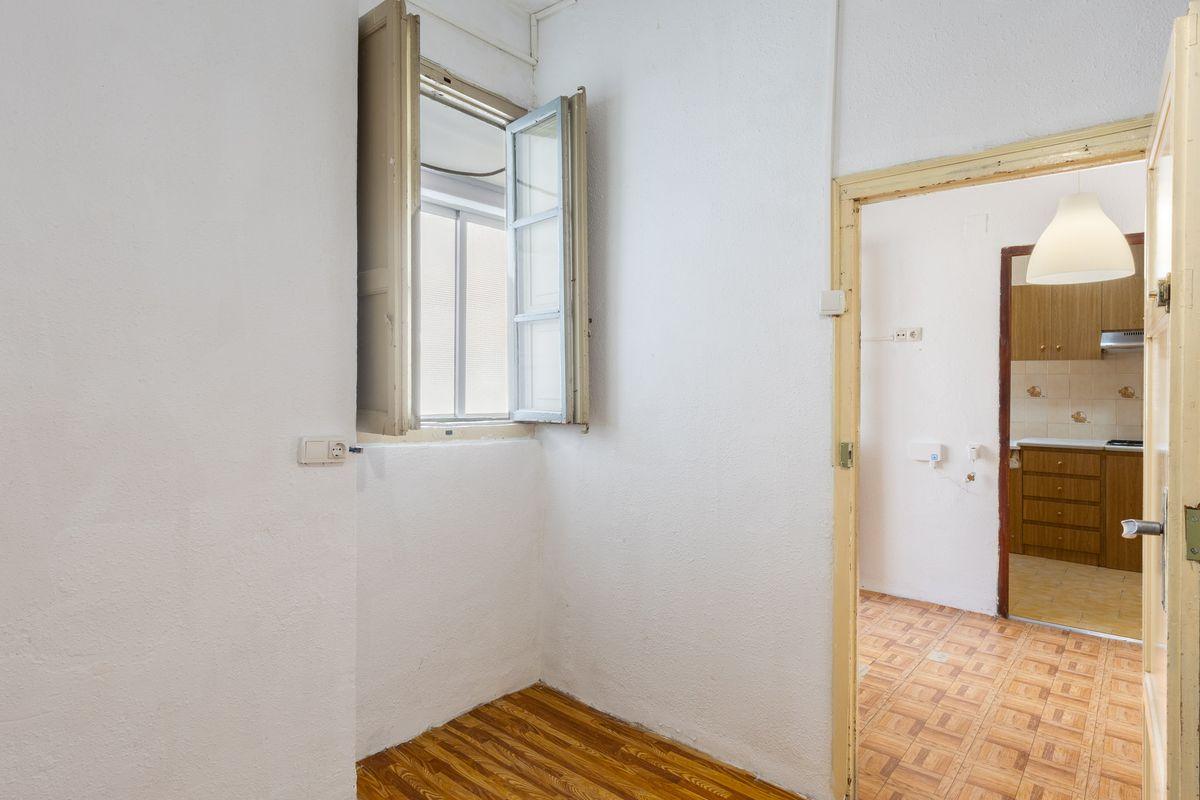 Piso en Venta en Calle Doctor Sanchís Bergón - 26