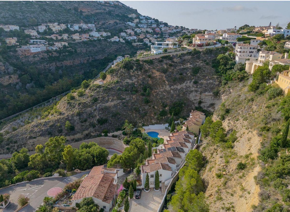 Piso en Venta en Calle Pueblo Atenea - 3