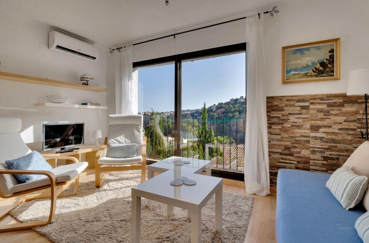 Piso en Venta en Calle Pueblo Atenea - 15
