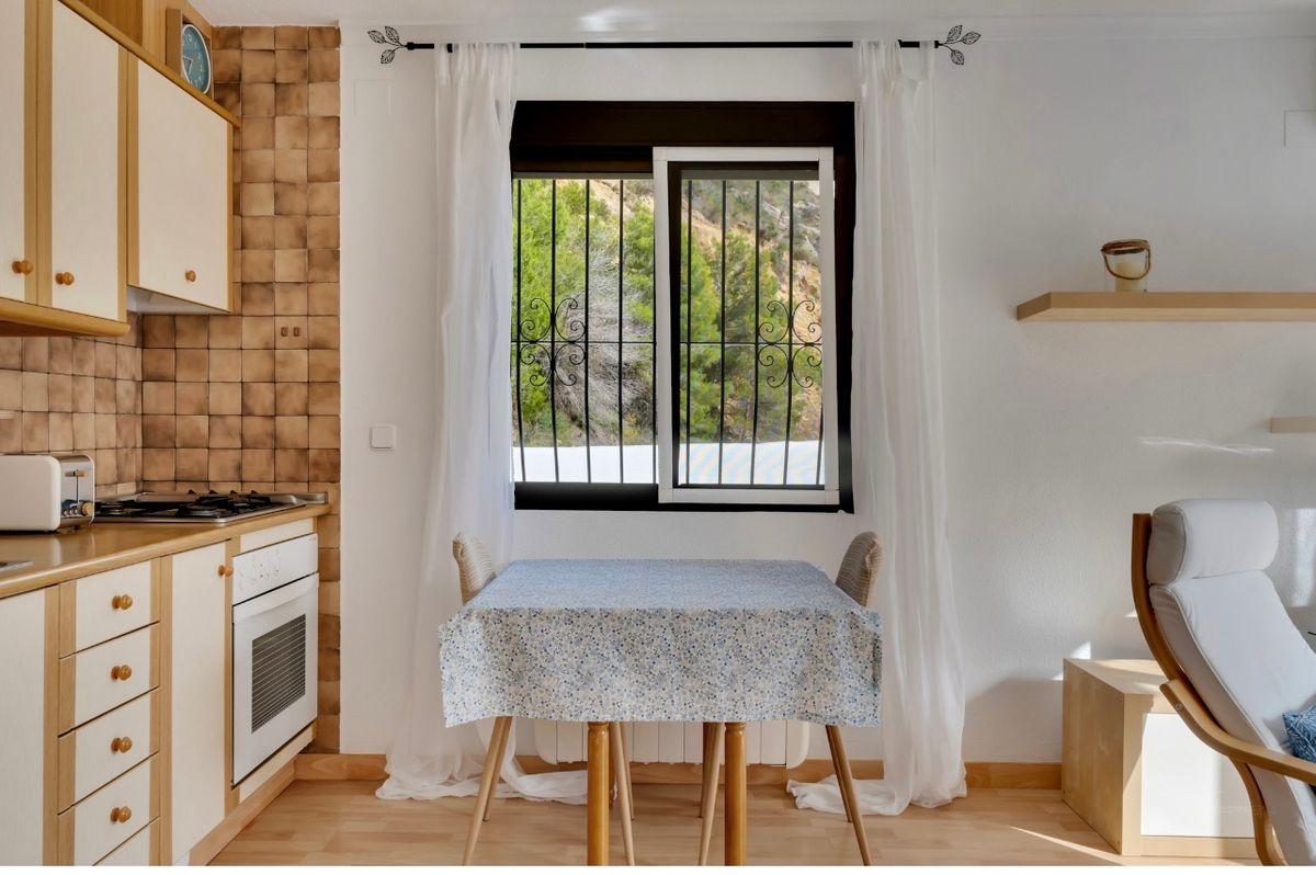 Piso en Venta en Calle Pueblo Atenea - 19